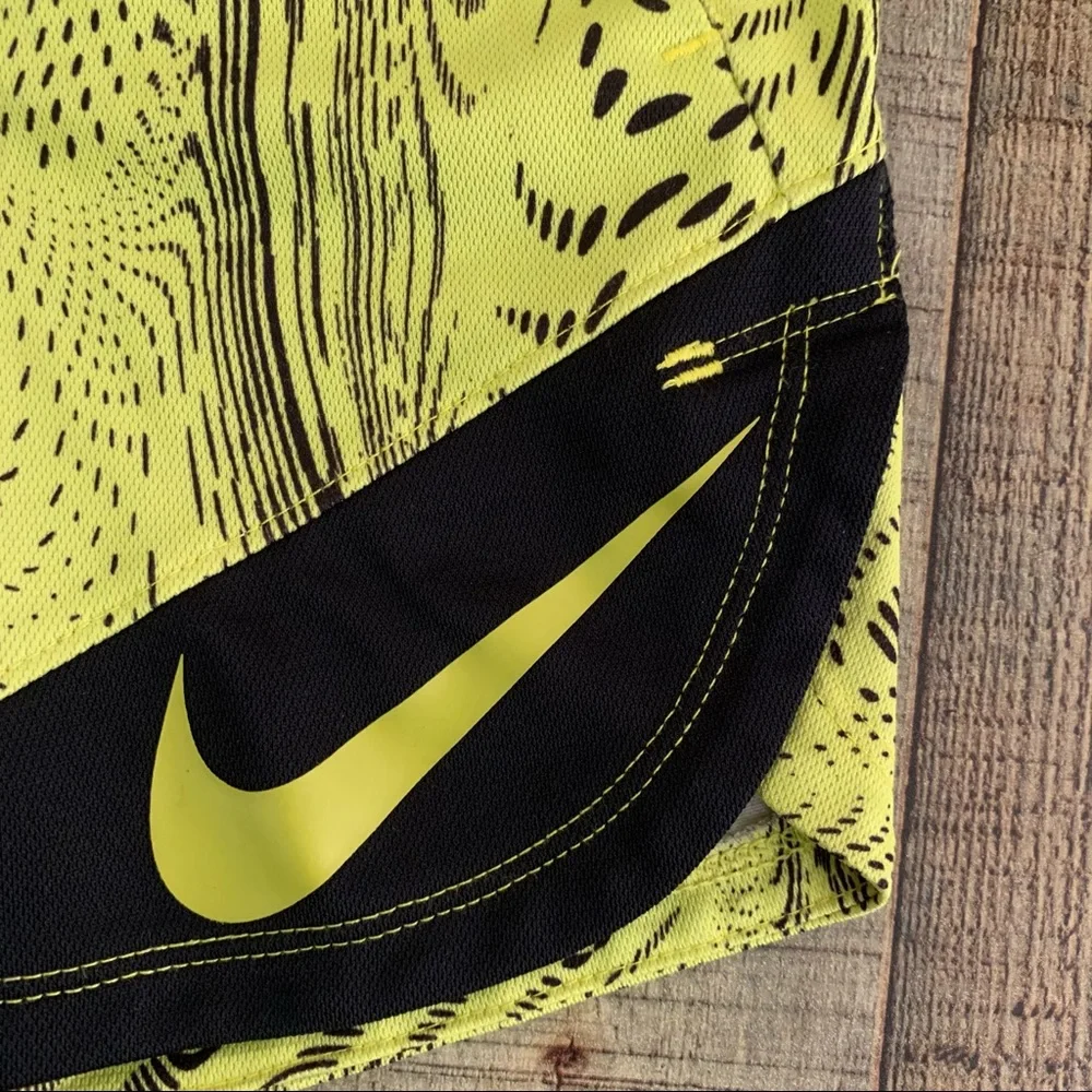 Nike boys dri-fit athletic shorts 2-3YRS - Picture 2 of 4